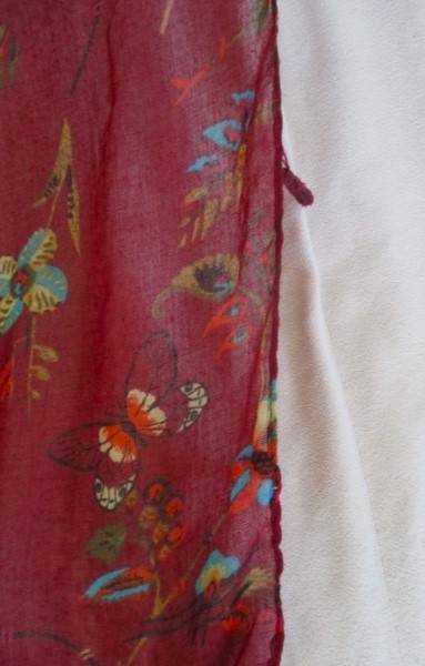 A delicate cloth with pretty butterfly and flowers design