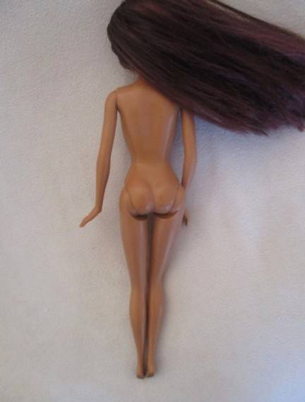 Vintage 1999 Mattel "Pretty in Plaid" Barbie Redhead in original dress - knees bend