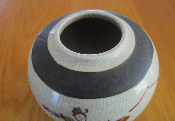 Vintage signed oriental crackle glaze ginger jar - no lid - lovely posy vase!