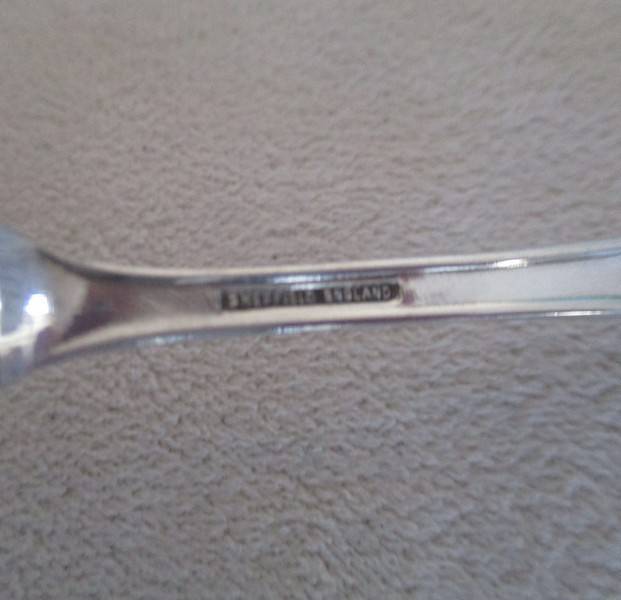 Vintage Priestley & Moore, Sheffield Fine Silverplate Fruit Spoons & Server still in box