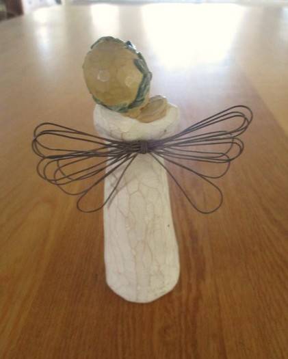 Genuine, collectable Susan Lordi Willow Tree  - "Celebrate" - 2003