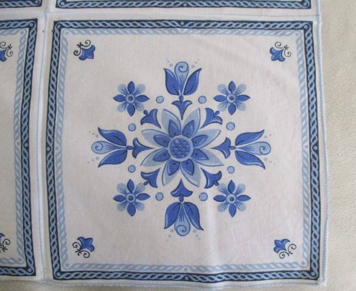 Three pretty blue and white cloths with Dutch scenes