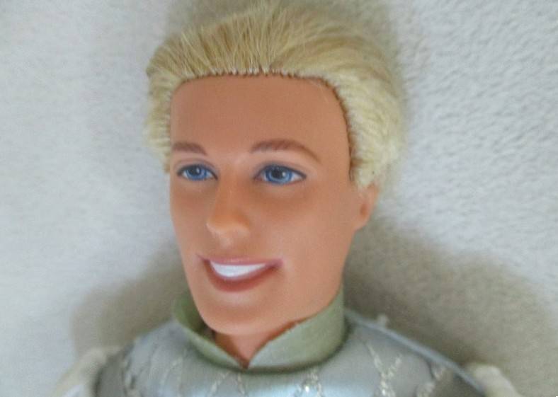 Barbie's boyfriend - 2003 Mattel Ken as Prince Daniel from Barbie of Swan Lake
