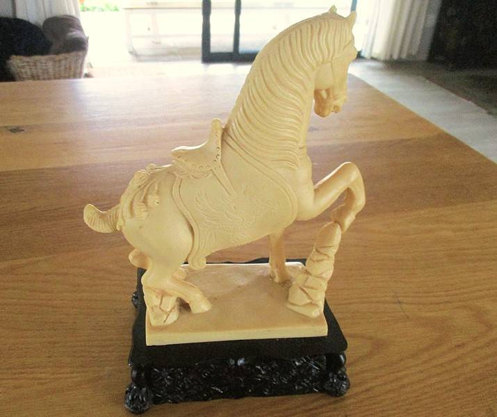 Rare!! Large vintage carved poly resin Chinese statue of Tang horse
