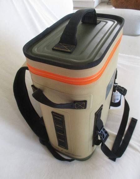 Ultimate adventure quality - FOM (Freedomofmovement) Venture Cooler Backpack - new/unused