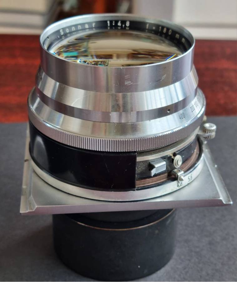 Carl Zeiss f4.8 /180mm Sonnar Lens - Linhof shutter plate