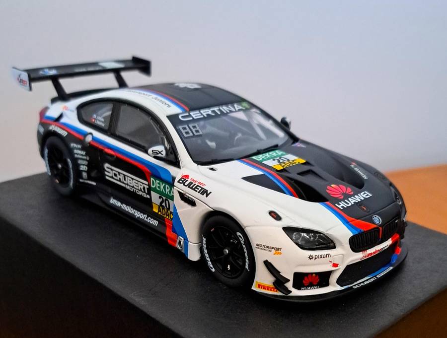 Carrera BMW M6 GT3 "Schubert Motorsport" Digital Slot Car 1/32