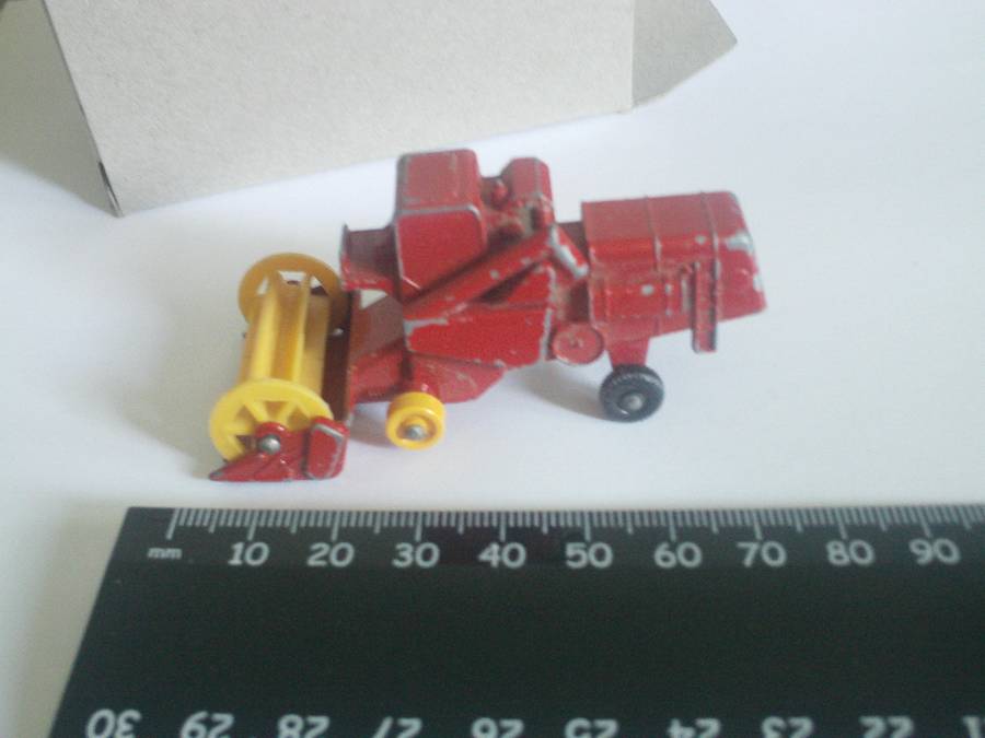 Matchbox Regular Wheels Claas Combine Harvester Lesney England #65c