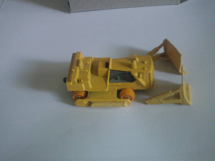 Matchbox Caterpillar D9 Tractor 1979 Lesney England #64e