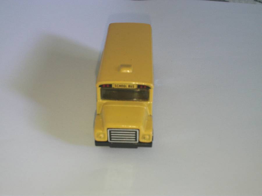Matchbox MB47 School Bus 1985 China