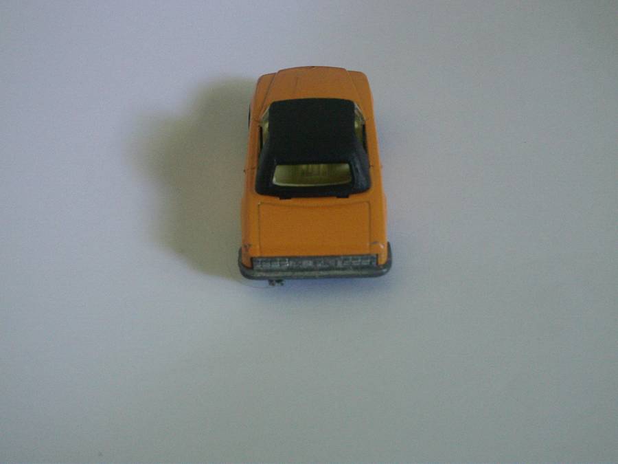 Matchbox Superfast Mercedes 350SL Lesney England #6e