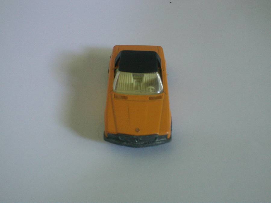 Matchbox Superfast Mercedes 350SL Lesney England #6e