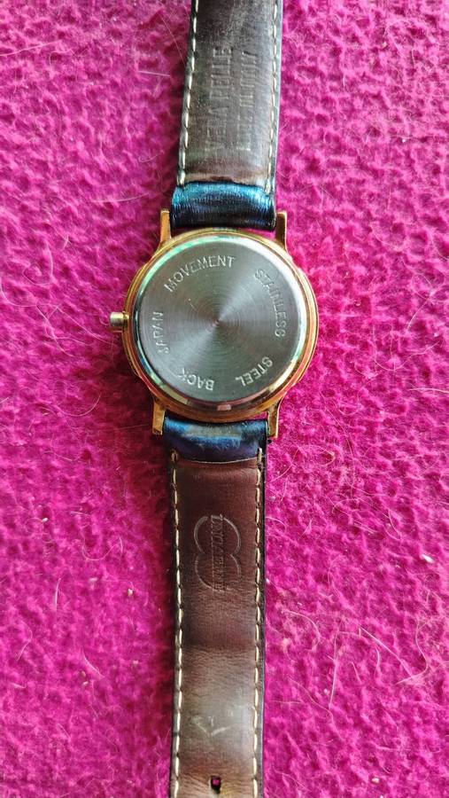 WOMANS BRACELET WATCH