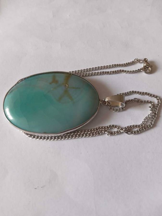 Large Blue Stone Pendant And Chain