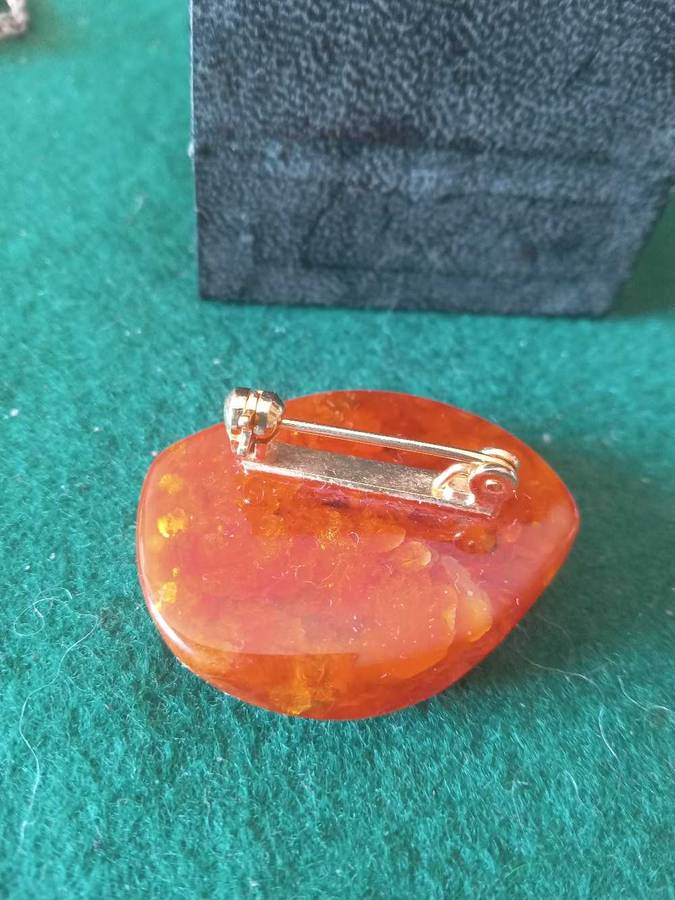 Beautiful Amber Brooch