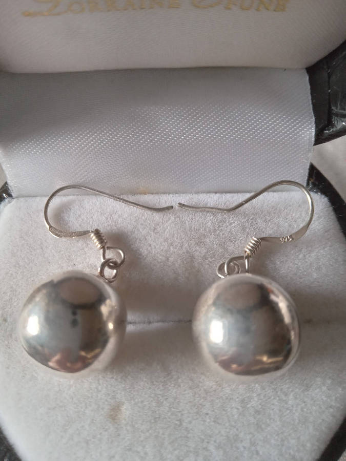 A Pair Of Sterling Silver Ball Earrings