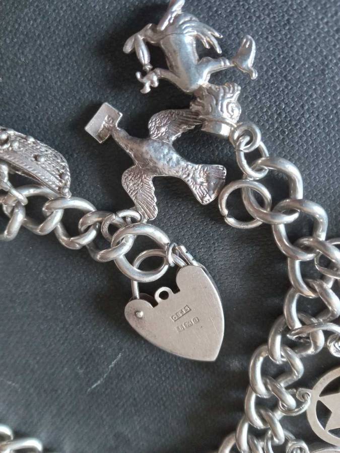Vintage Sterling Silver Charm Bracelet - (65.8g)