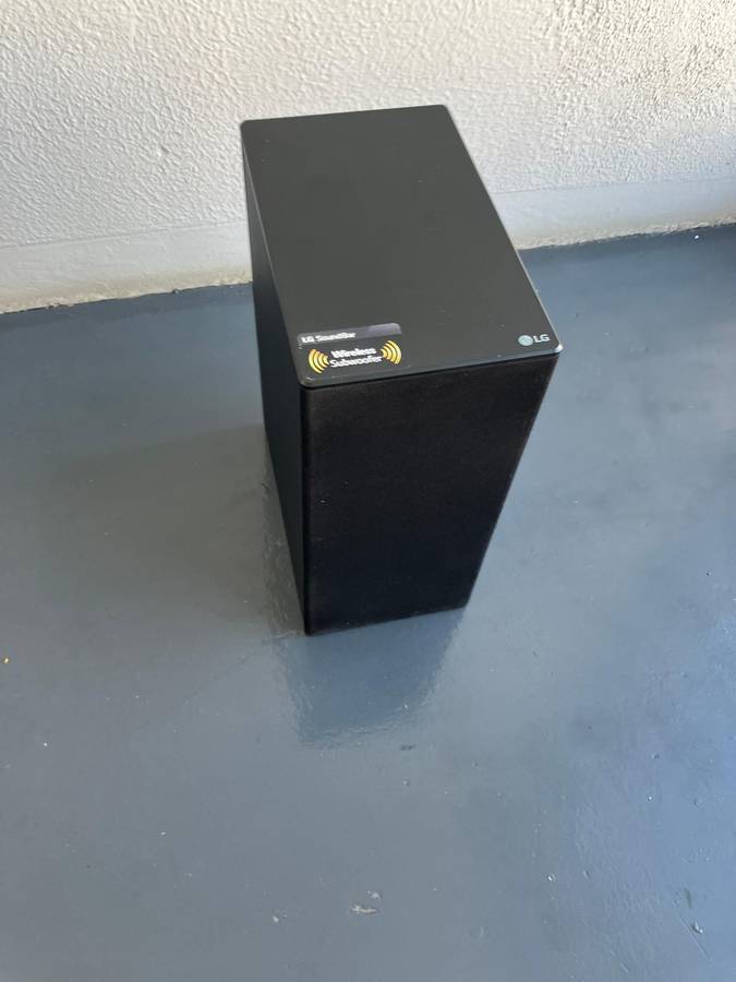 LG wireless subwoofer