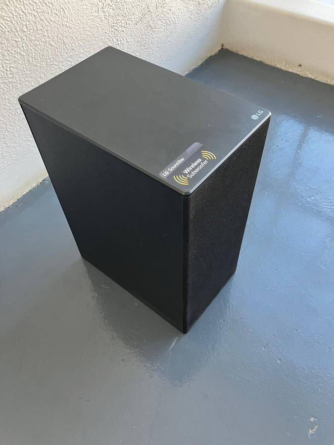 LG wireless subwoofer