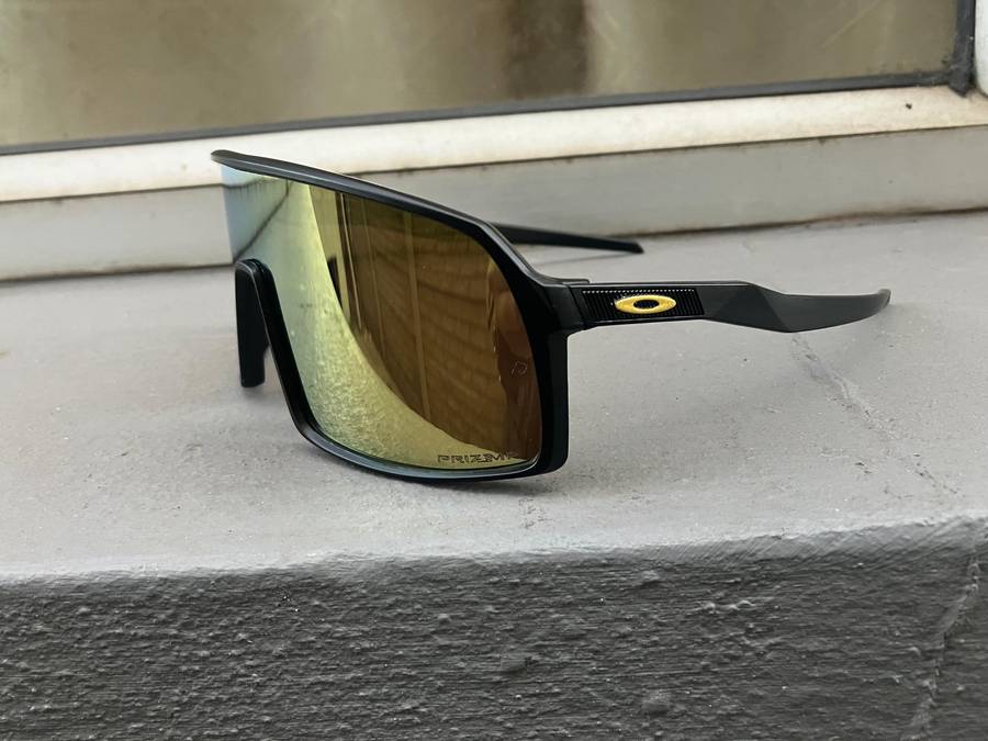 Polarised sports outdoor sunglasses