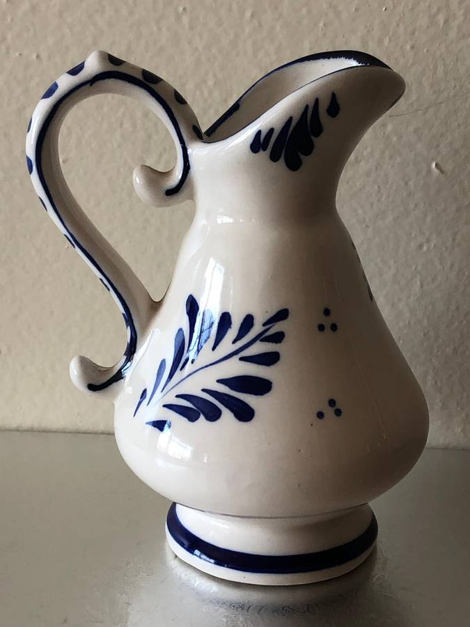 ELWECO HAND PAINTED DELFT JUG - 14.5CM