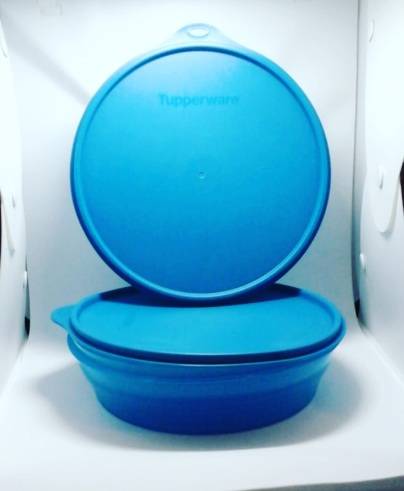 Tupperware Aqua Large Wonder Snack bowls x2
