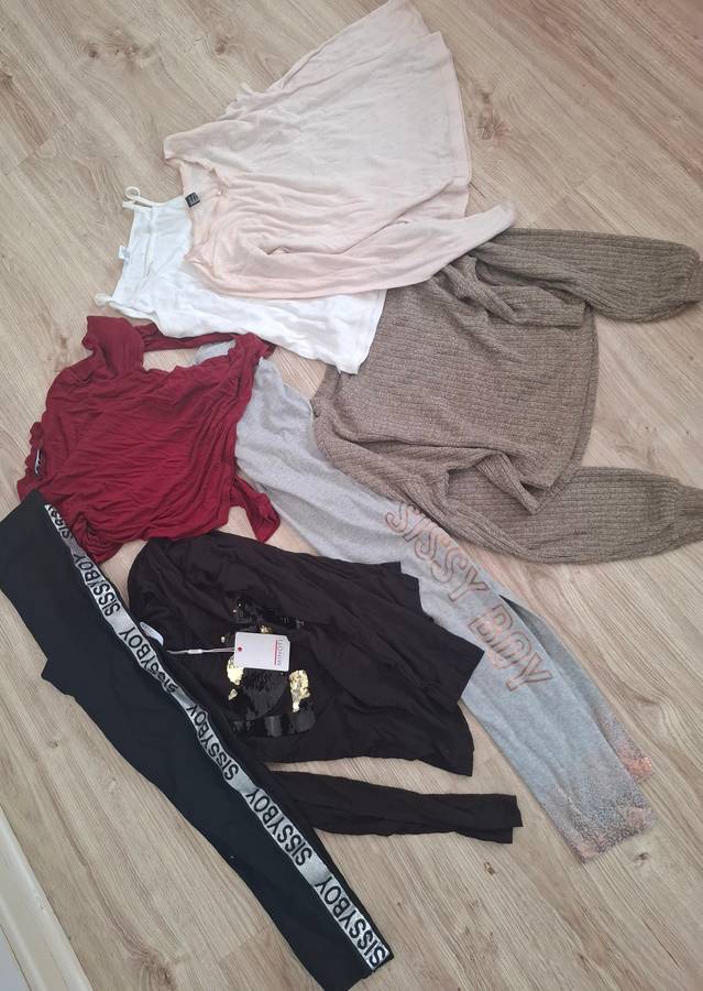 Bulk clothing ...girls 11 to 13 years