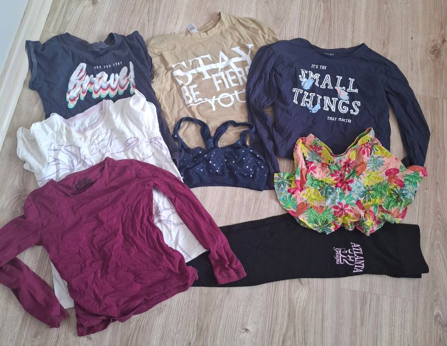 Bulk clothing 8 items  ...girls 11 to 12 years