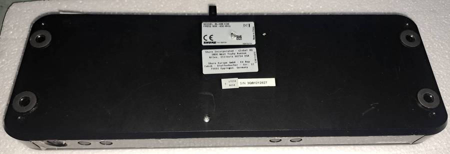 Shure wireless microphone set