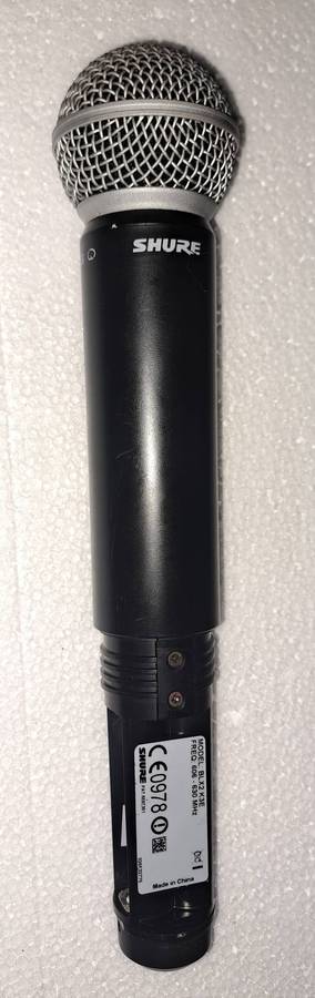 Shure wireless microphone set