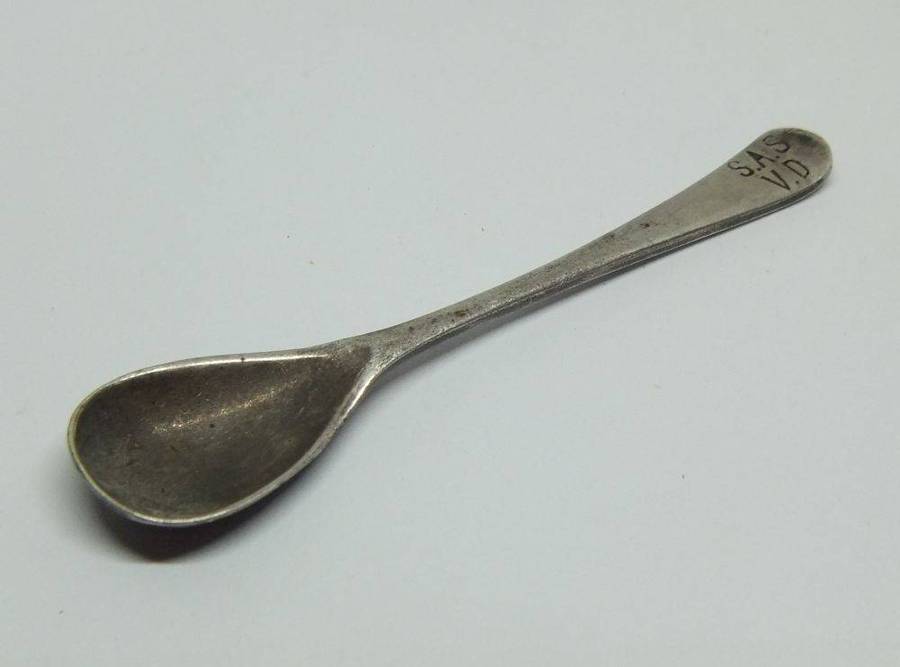 UNDER R100 - Collectable - A vintage condiment / salt spoon of the South African Railways