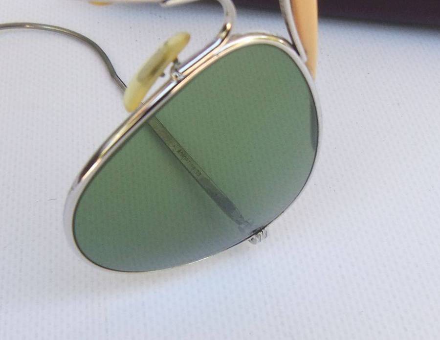 An original pair of vintage F-343 Pilot sunglasses in excellent condition with pouch