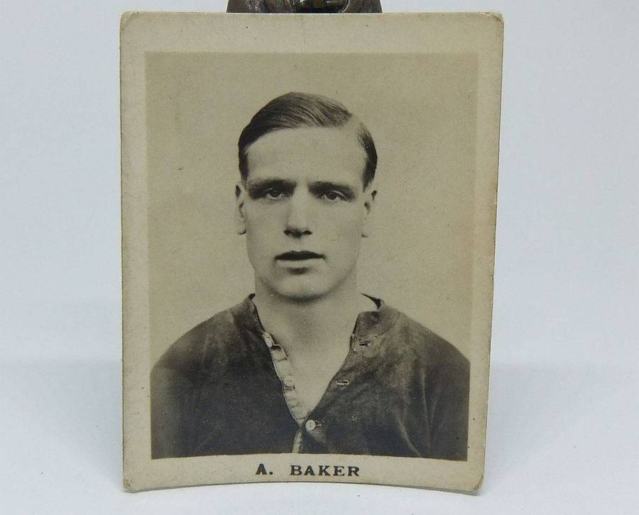 UNDER R100 - 1920`s Sports card - Football - A. Baker - Arsenal