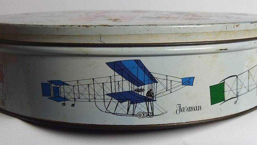 UNDER R100 - Vintage tin - Baumanns biscuits
