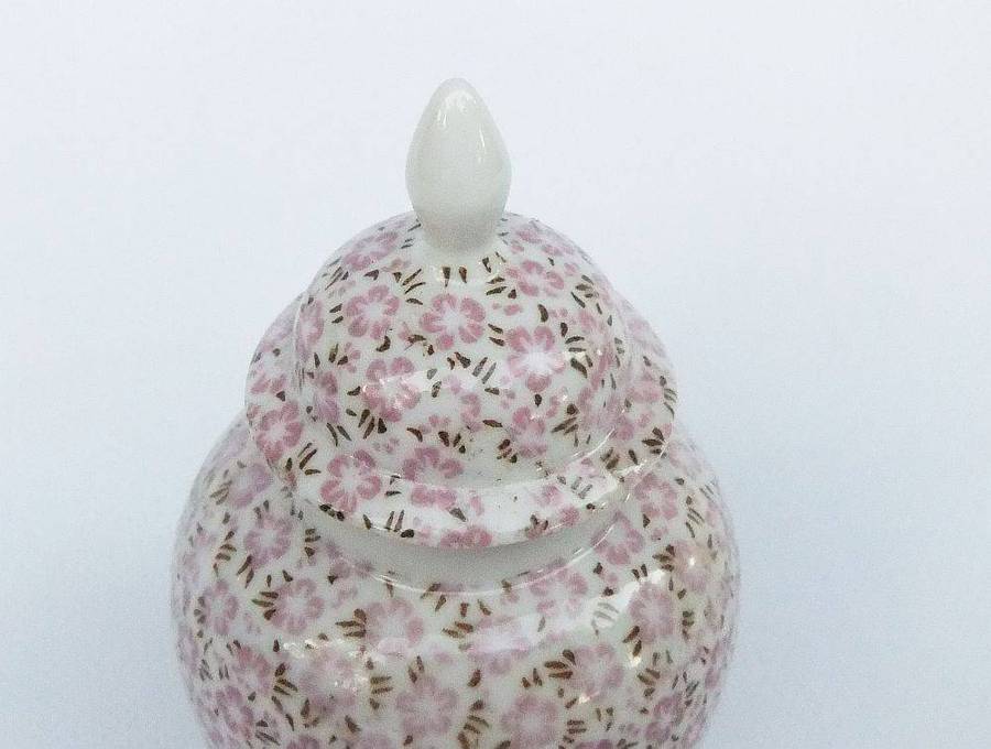 A vintage urn shaped porcelain trinket jar by Palcon china in excellent condition