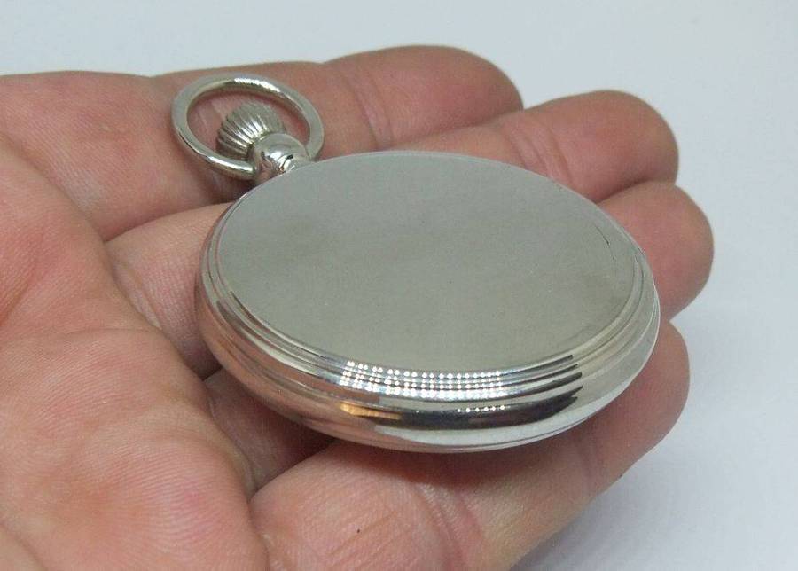 A "Pasteur" quartz pocket watch from the Classic Pocketwatches collection