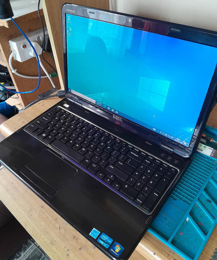 Dell inspiron laptop i7