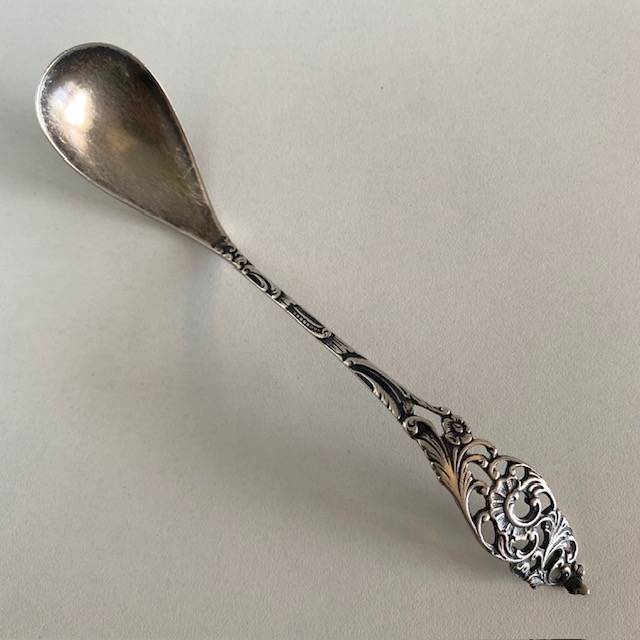 Hallmarked sterling silver serving/ jam spoon