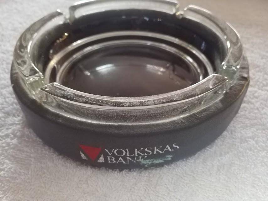 VOLKSKAS BANK MEMORABILIA - GLASS & BRANDING ASHTRAY