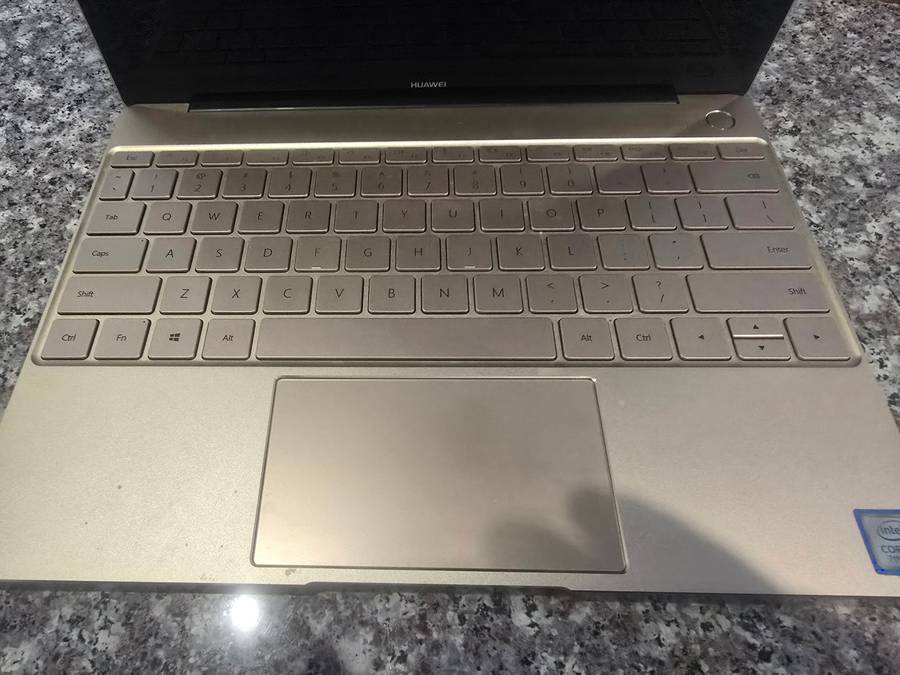 Huawei matebook X