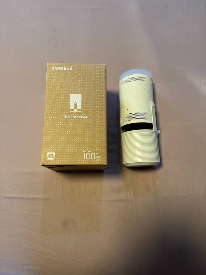 Samsung Freestyle projector