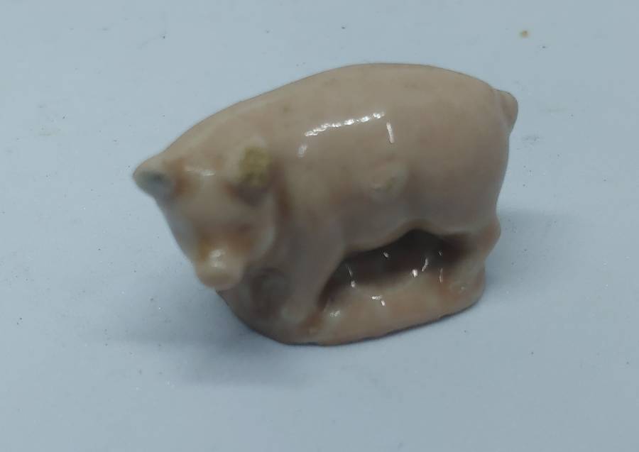 PORCELAIN PIG WADE ENGLAND