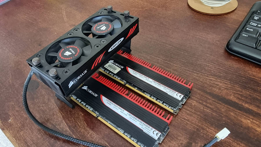 Corsair Dominator GT DDR3 8GB + Airflow for sale (2 x 4GB Kit)