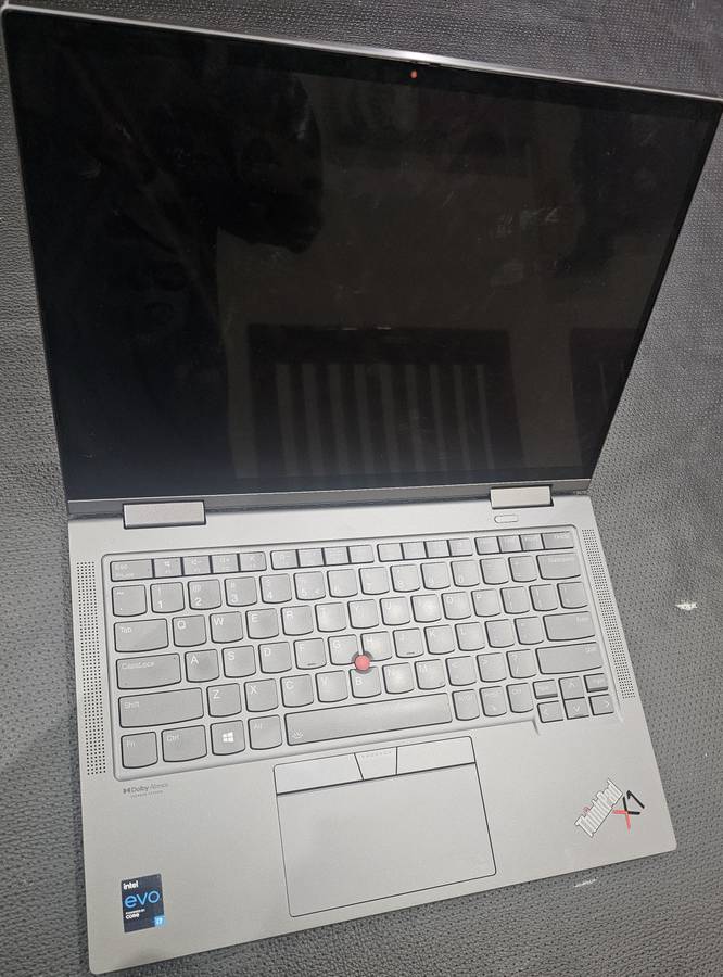 LENOVO X1 YOGA GEN 6 i7 11TH GEN *CRAZY WEDNESDAY*