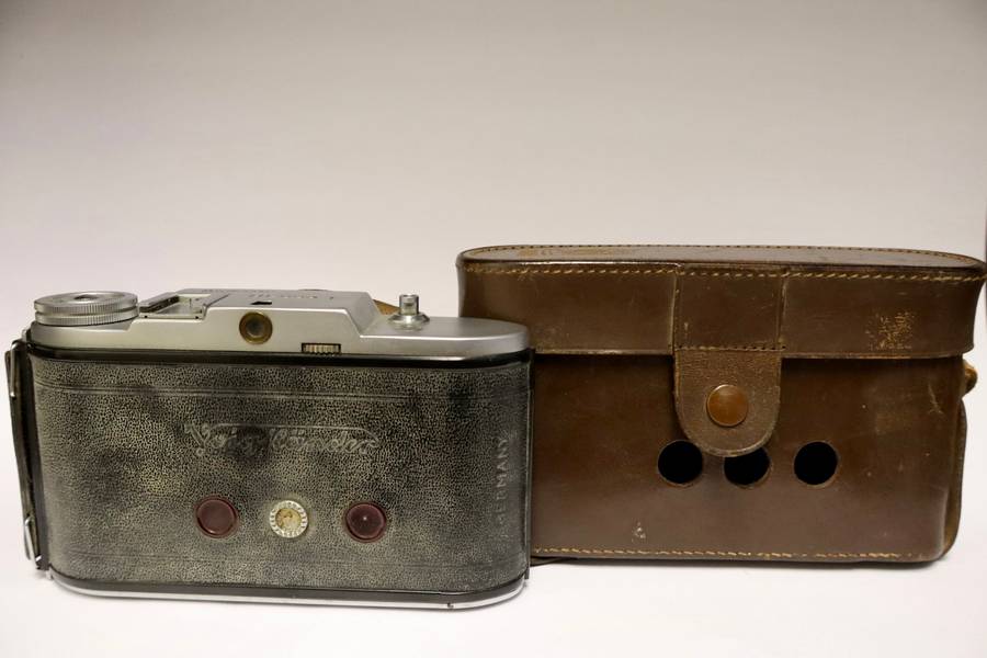 Voigtlander BESSA I fold out camera  as per photo
