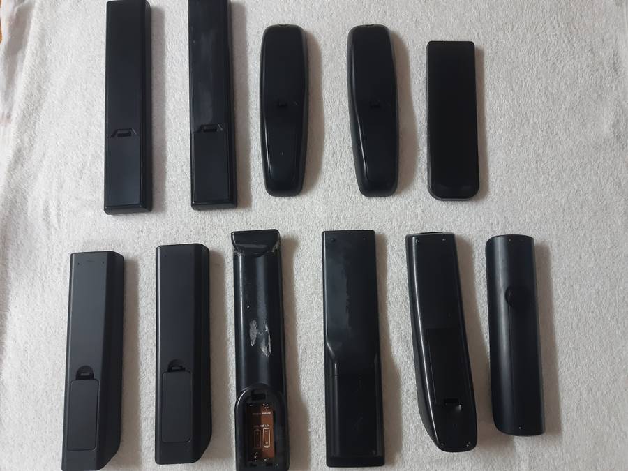 Bulk lot of universal remotes
