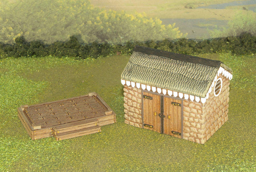 1:35 Scale - Storage Shed - Stone - Wood Base