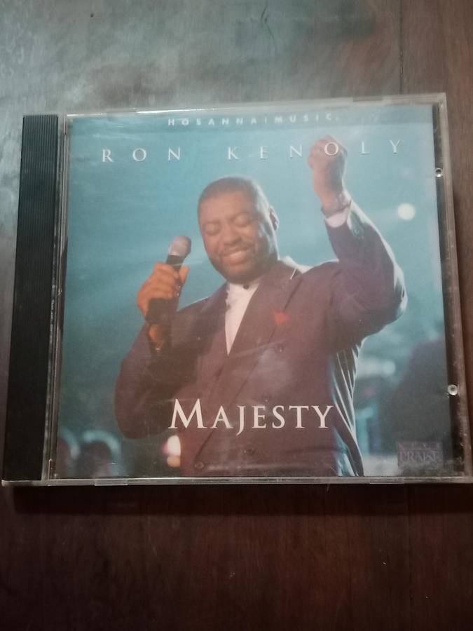 Ron Kenoly