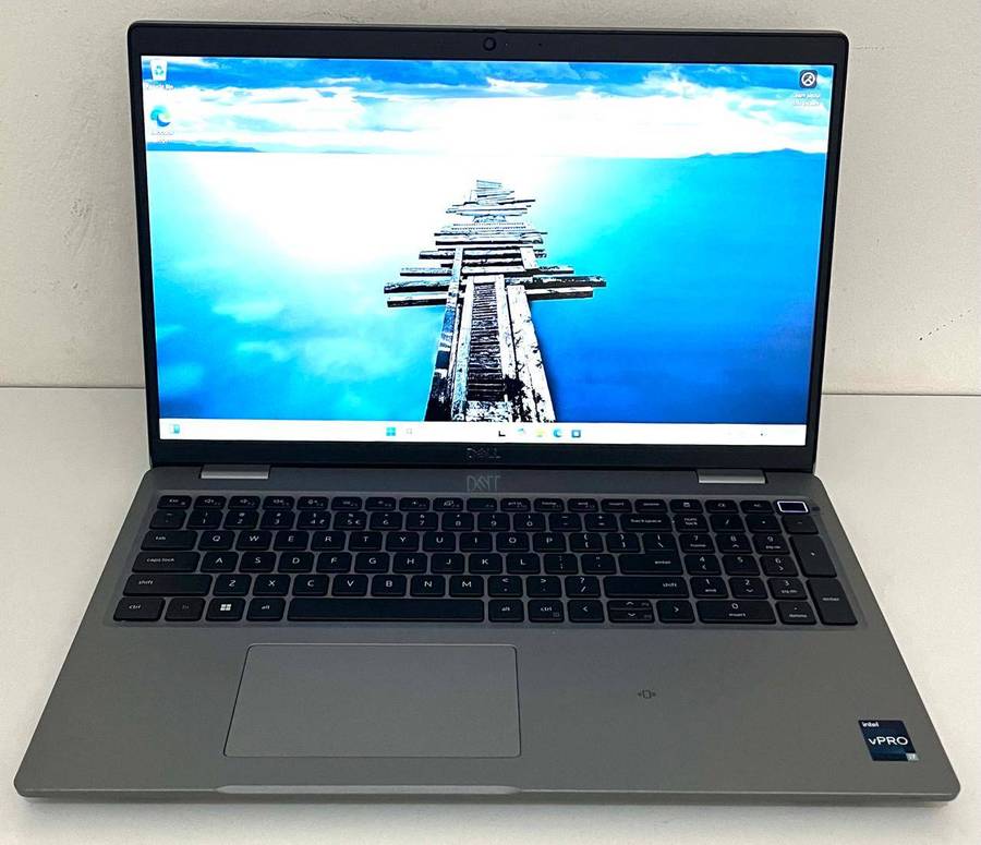 Dell Latitude 5530 i7-1265U 8gb Ram 256gb SSd - Excellent Working Condition