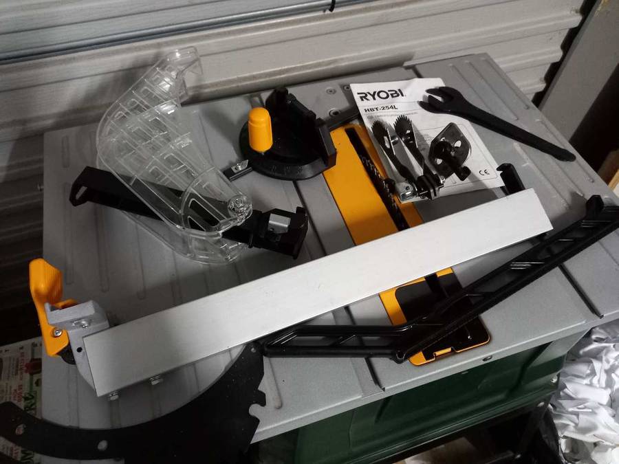 TABLE SAW Ryobi HBT-254L 254mm Table Saw